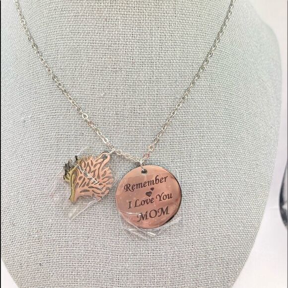 Silver Love Mom Tree Pendant Necklace - Picture 4 of 5